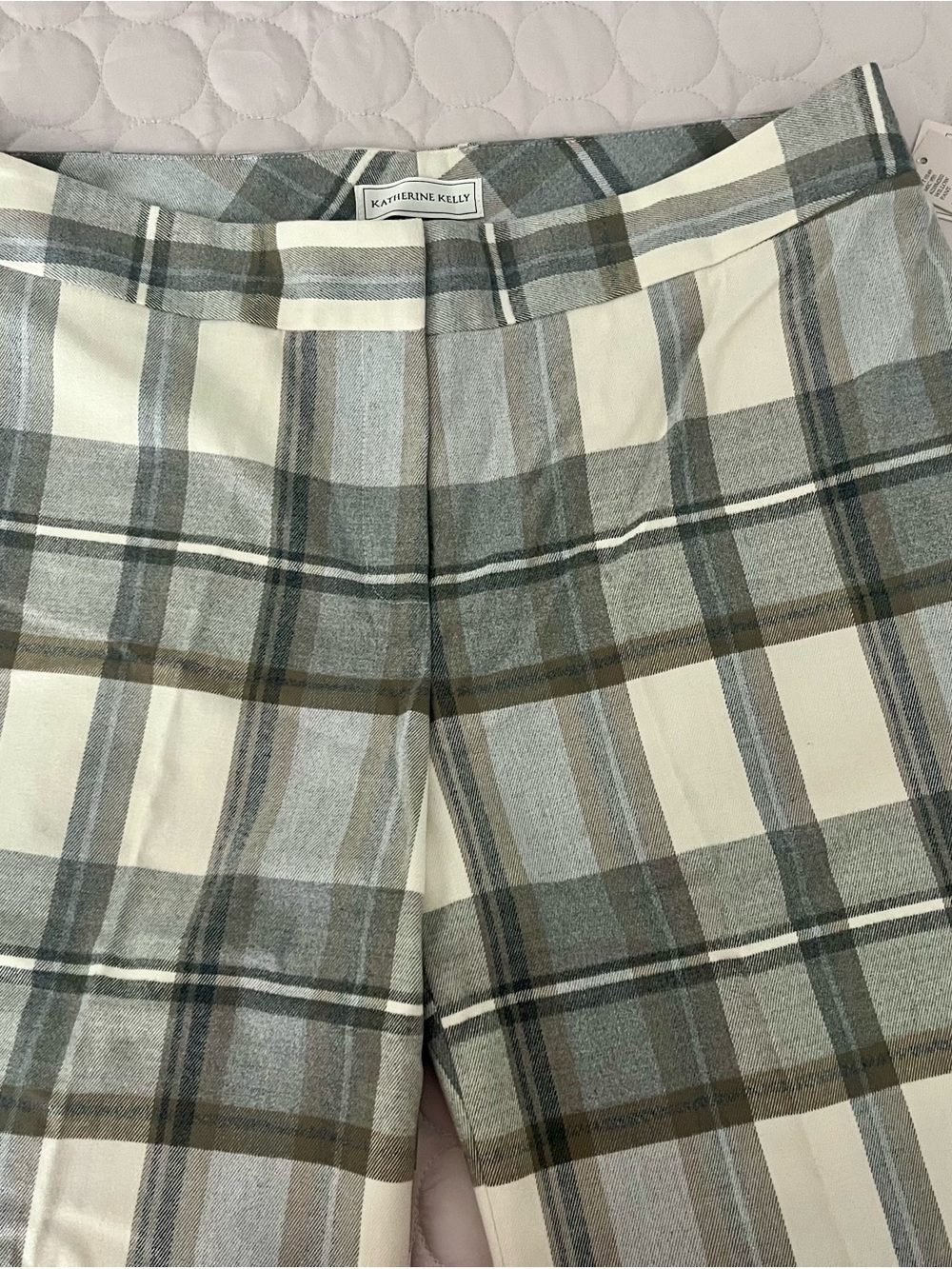 Women’s size 12 Plaid Wide Leg Slacks in Cream, Blue Gray and Olive